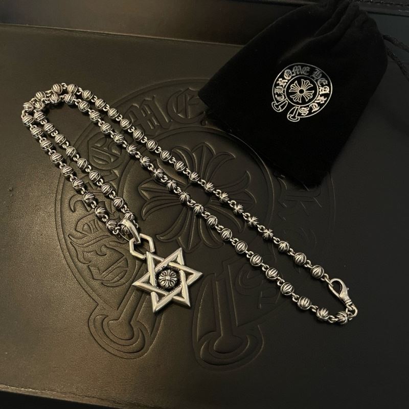 Ch*0me He**ts necklaces
